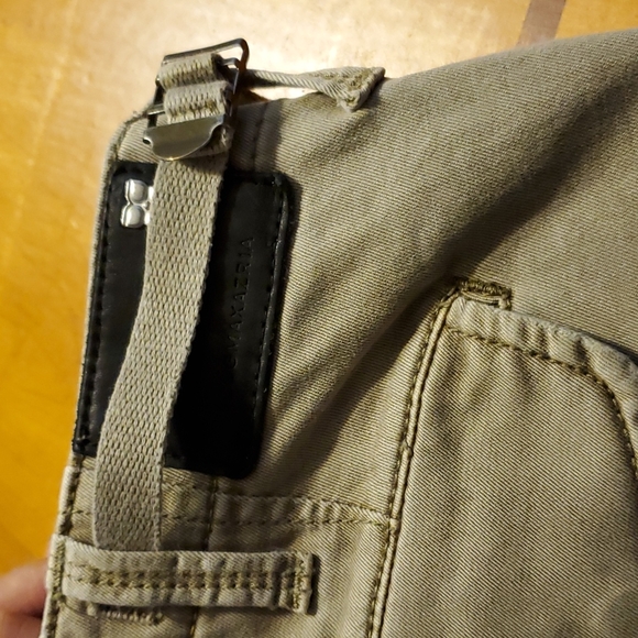 BCBG Max Azria Vintage Army Style Fatigue Wash Women's Pants - Size 26 - Picture 13 of 14